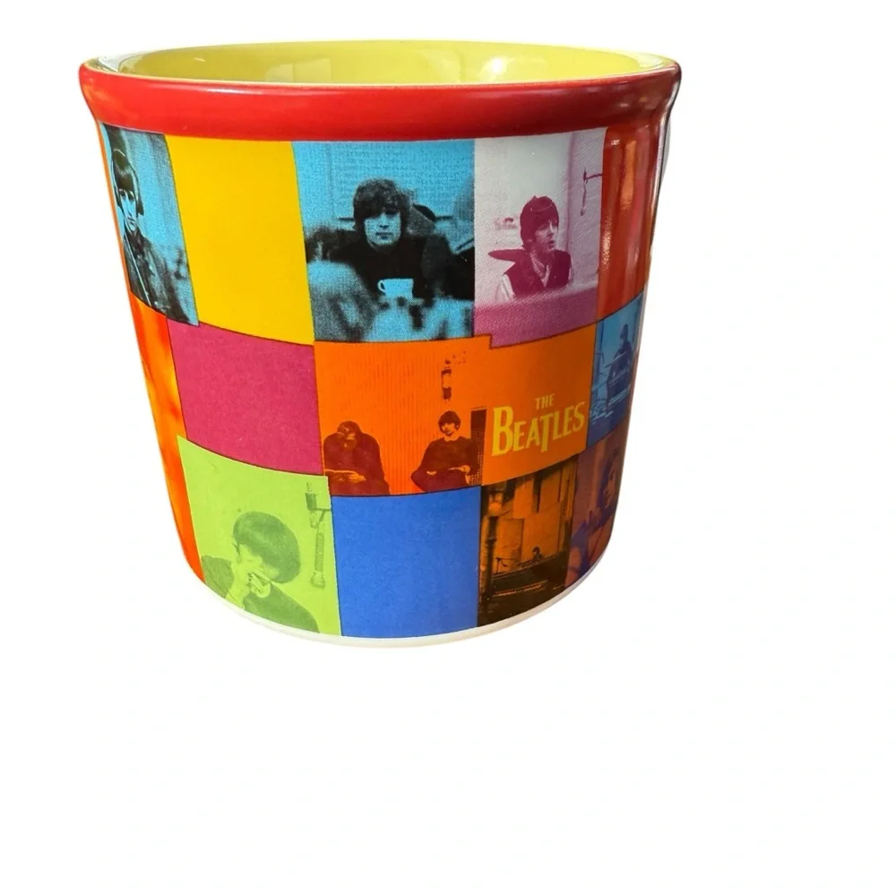 VINTAGE THE BEATLES 2001 APPLE CORPS VANDOR COLOR BLOCK COFFEE MUG